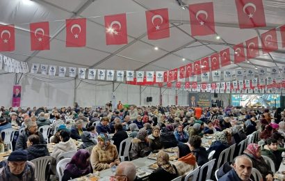 Bandırma’da İftar Yemeği Yusuf Bakgör Tarafından İkram Edildi