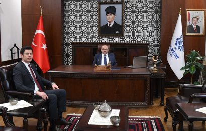 Sanayi ve Teknoloji Bakanlığı Müfettişi Akgün, Balıkesir Valisi Ustaoğlu’nu Ziyaret Etti