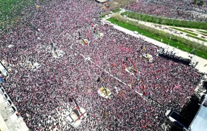 CHP Balıkesir İl Başkanlığı Maltepe’de “Yarınlar İçin Direnenler” Buluşmasına Katıldı