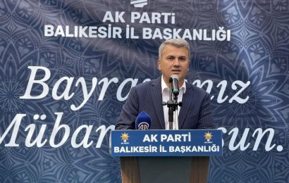 Balıkesir’de AK Parti İl Başkanlığı Bayramlaşma Programı Düzenlendi