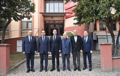 Balıkesir Belediye Başkanı Ahmet Akın’dan Gönen’e Ziyaret