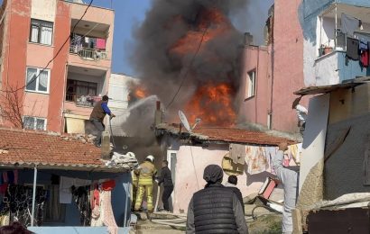 Erdek’te Yangın Panik Yarattı: Tek Katlı Ev Kullanılamaz Hale Geldi
