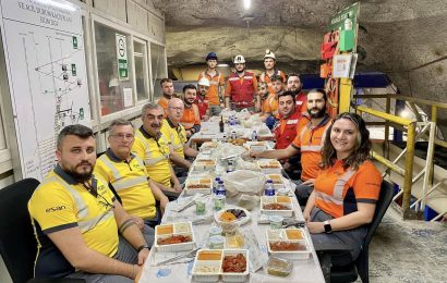 Serkan Sarı’nın Balya’da Maden İşçileriyle Birlikte İftarı