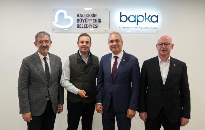 Balıkesir’de Eğitim Buluşmaları Sonrası Belediye Ziyareti