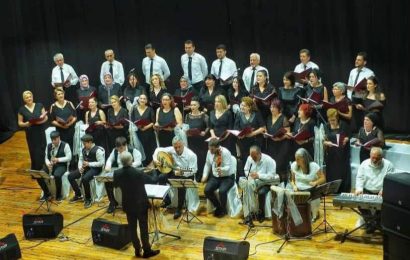 Gönen Belediyesi Korosu’ndan Unutulmaz Müzik Şöleni