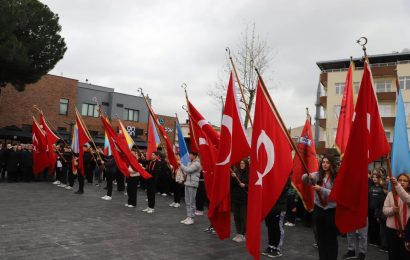 Gönen’de Çanakkale Zaferi’nin 110. Yıl Dönümü Coşkuyla Kutlandı