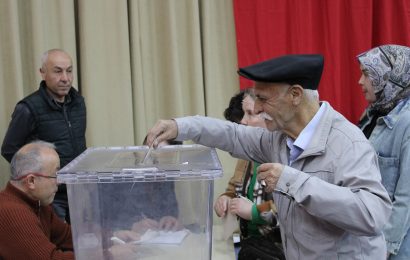 Gönen’de CHP Cumhurbaşkanlığı Ön Seçimi ve Dayanışma Sandığı Sonuçları Açıklandı