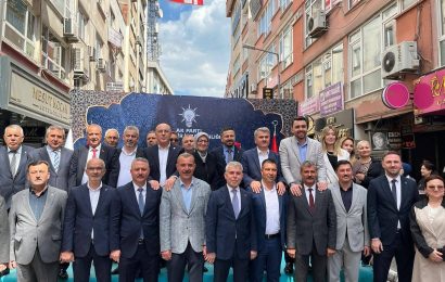 AK Parti Balıkesir’de Bayramlaşma Programı Düzenlendi