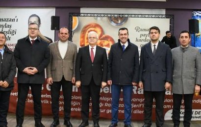 Burhaniye’de İftar Sofralarıyla Dayanışma Vurgusu