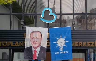 AK Parti Balıkesir İl Danışma Kurulu Toplantısı Basit Bir Atmosferde Gerçekleşti