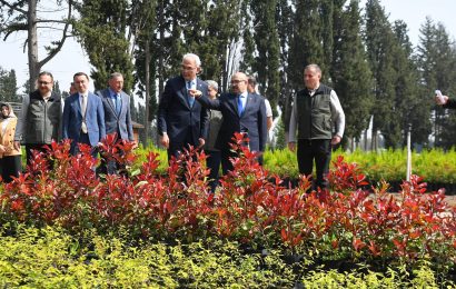Balıkesir Valisi, Orman Fidanlığını Ziyaret Etti