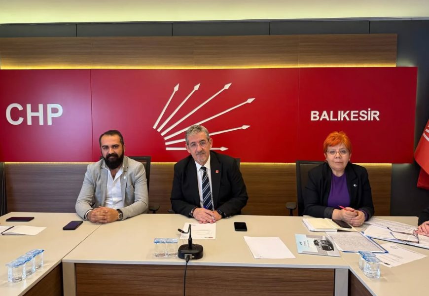 CHP Balıkesir İl Yönetimi İlk Toplantısını Gerçekleştirdi