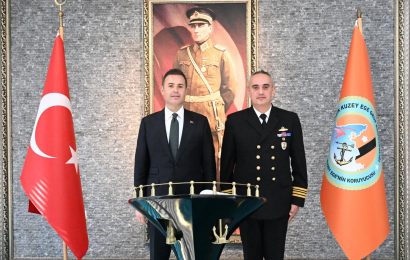 Balıkesir Büyükşehir Belediye Başkanı Akın, Sahil Güvenlik Komutanını Ziyaret Etti