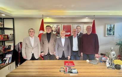 CHP Heyeti Samsun’da İl Örgütünü Ziyaret Etti