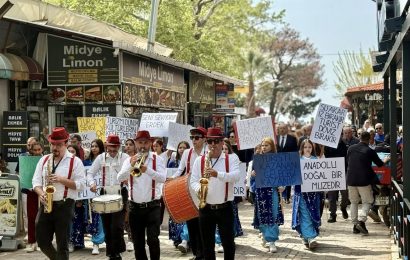 Erdek’te Turizm Haftası Coşkulu Bir Şekilde Kutlandı