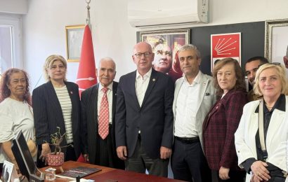 CHP Karesi İlçe Başkanlığı Yeni Hizmet Binasında