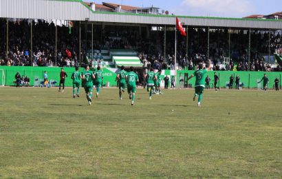 Gönen Belediyespor Süper Amatör Lig’de Play-off’ta Galip
