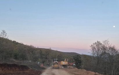 Gönen’de Rüzgar Santrali Projesi Nedeniyle Geçici Yol Kapatması