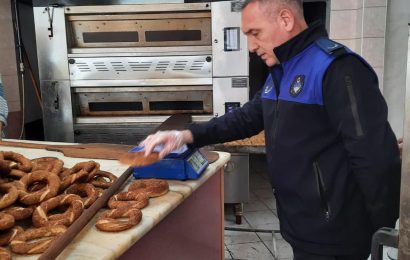 Gönen’de Simit Fırınlarına Denetim: Eksiklere Cezai İşlem Gönen’de Simit Fırınlarına Denetim: Eksiklere Cezai İşlem
