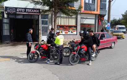 Gönen’de Motosiklet Denetimleri Artıyor