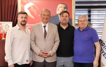 Bandırma Belediyesi Meclis Üyeleri ve Vatandaşları Ziyaret Etti