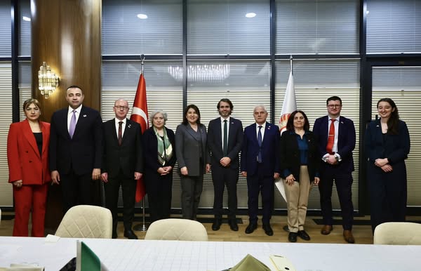 Türkiye ve İrlanda Parlamentoları Arası Dostluk Ziyareti: Diplomatik İlişkiler 75. Yılına Hazırlanıyor