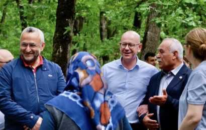 CHP’li Başkan ve İlçe Yönetimi, Susurluk Reşadiye’de Hayır Etkinliğine Katıldı