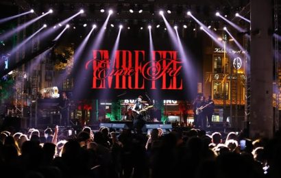 Bandırma’da Emre Fel Konseri Coşkulu Kalabalıkla Gerçekleşti