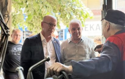 Düzce Halkı Demokrasi İçin Anıtpark Meydanı’nda Buluşuyor