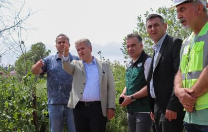 Balıklı Mahalle’de Üzümcü Çayı Üzerine Köprü İnşaatı Devam Ediyor