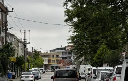 Gönen’de Gece Yarısı Zenginlerin Kokusu, Vatandaşların Huzurunu Bozdu