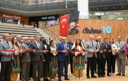 Balıkesir’de Hayat Boyu Öğrenme Haftası Etkinlikleri Sergiyle Başladı