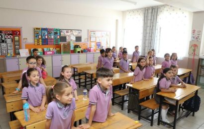 Gönen’de 11 Binden Fazla Öğrenci Karne Sevinci Yaşadı