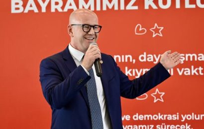 CHP Balıkesir’de Kurban Bayramı Bayramlaşması Gerçekleştirildi