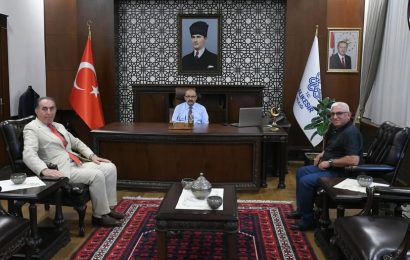 Balıkesir Valisi Ustaoğlu’na Ziyaret