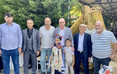 CHP Dursunbey İlçe Başkanı ve Büyükşehir Koordinatörü Sünnet Törenine Katıldı