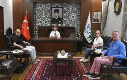 Balıkesir Valisi Ustaoğlu’na Gönen Film Platformu ve Dernek Ziyareti