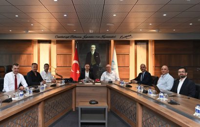 Balıkesir Büyükşehir Belediyesi Esnaf Odaları Başkanlarını Ağırladı