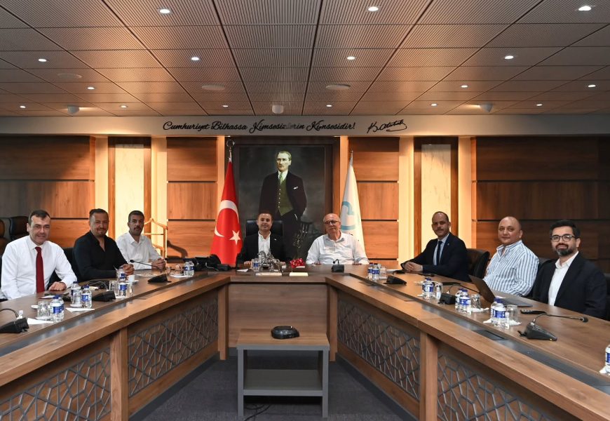 Balıkesir Büyükşehir Belediyesi Esnaf Odaları Başkanlarını Ağırladı