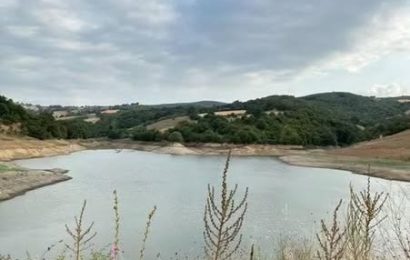 Gönen’de Saraçlar Mahalle Göleti Kuraklıkla Boğuşuyor