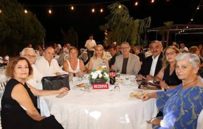 CHP’li Başkanlar, Balıkesir’de Düğün Merasimine Katıldı