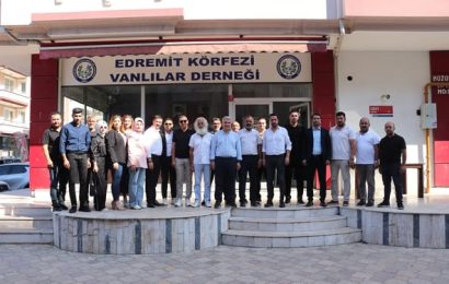 Edremit’te Vanlı Dernek Başkanıyla İstişare Toplantısı