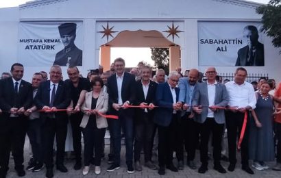 Edremit Kitap Fuarı Açıldı: Kültür Şöleni Başladı