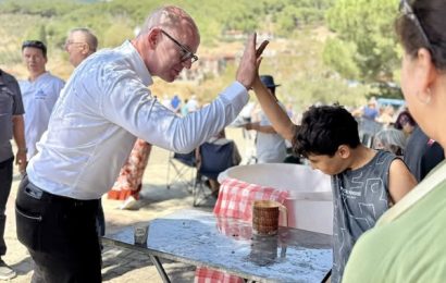 Edremit’te 35. Geleneksel Güre Sarıkız Hayrı Düzenlendi