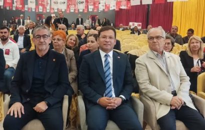 CHP Sındırgı İlçe Kongresi’nde Ahmet Algın Yeniden Başkan Seçildi