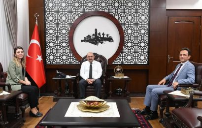 Balıkesir Valisi Ustaoğlu’na Mahkeme Başkanlarından Ziyaret