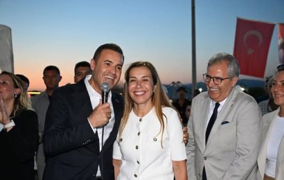 Balıkesir’de Kadın Emeği Çarşları Açıldı: Bandırma’da İlk Ziyaretçiler Misafir Edildi