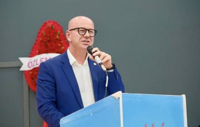 Gömeç’te CHP İlçe Kongresi Coşkuyla Tamamlandı