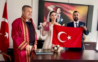 Avşa’da Mutluluk Rüzgarı: Merve ve Oğuzhan’ın Nikahı