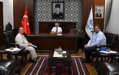 Balıkesir Valisi Ustaoğlu’na İş Dünyasından Ziyaret